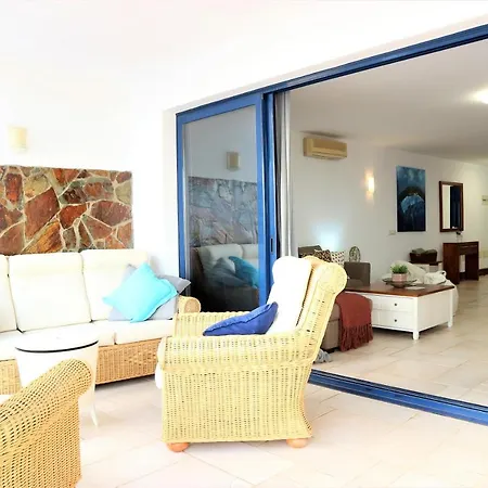 Faro Villa